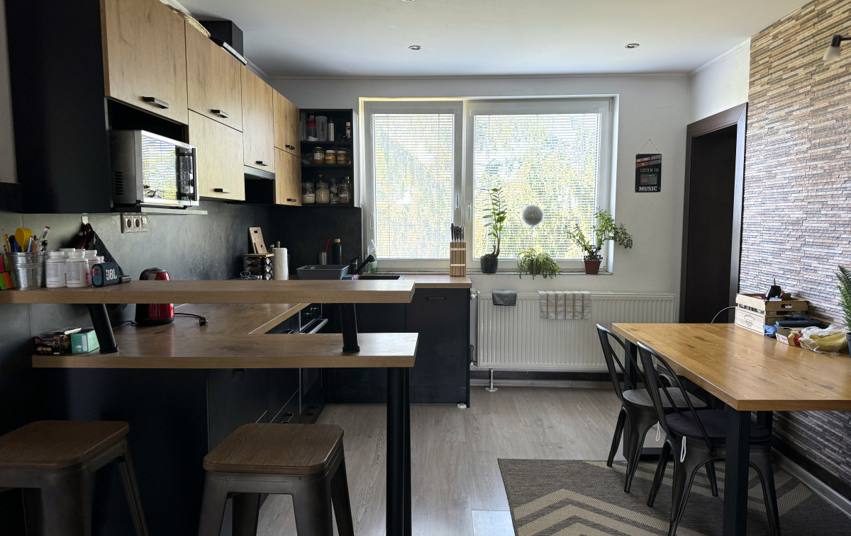 Na prenájom pekný, útulný 3 izbový byt v Hontianskej Vrbici