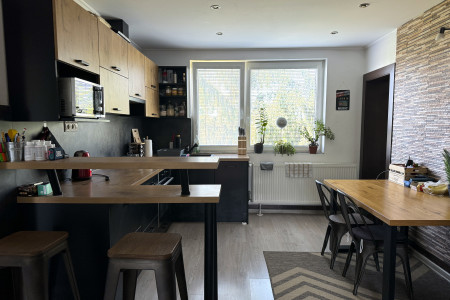 Na prenájom pekný, útulný 3 izbový byt v Hontianskej Vrbici - IMG_2360_bb59c15f7ba732e6545603d3845c77e7