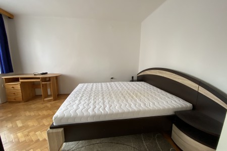 Na prenájom zariadený 2 izbový byt  - IMG_2451_b87261dcbde5c065905425ff612aa3e1