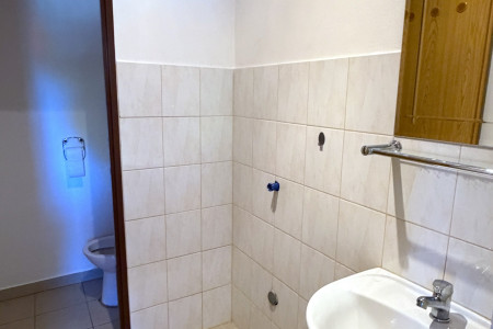 Obchodný priestor na prenájom – 40 m² s priamym vstupom z ulice - IMG_2667_49cb8c0c4d5c022a07ffb7c2a27390db