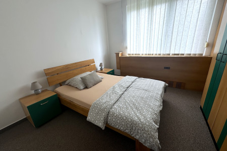 Na prenájom pekný, útulný 3 izbový byt na Pereckej ulici - IMG_3022_0eb4a3320f7918f09c25d43437f07bd4