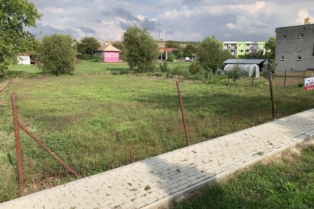 Na predaj stavebný pozemok v obci Dedinka - IMG_4902_aa62d2c49f61cfe7f39007d0392c2c17