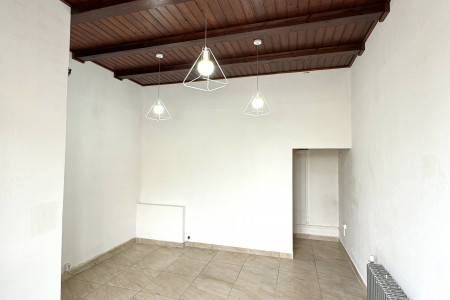 Prenájom Štýlového Obchodného Priestoru v Centre Levíc - IMG_4999_cc45ed15de17df0e7b99d04481b481ce