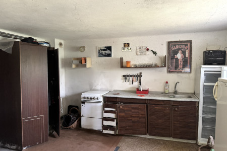 Viničný dom v Leviciach: Ideálne miesto pre rekreáciu aj celoročné bývanie - IMG_5682_d715beb0bd0cbe675e5bc90c02c75358