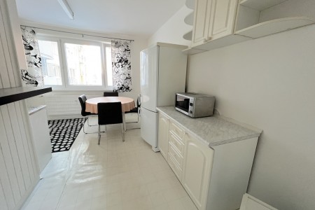 Na prenájom veľký 3 izbový byt so zariadením - IMG_5822_918ef4256d188ba8cf4b51039f724fce