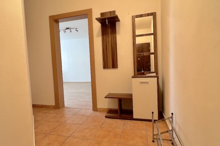 Na predaj 2 izbový byt, voľný ihneď - IMG_6023_3dd4c0bbbdba523e015557835fdf3a47