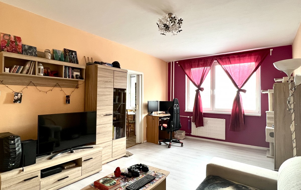 2 izbový byt s balkónom prístupný aj pre nájomníkov so zvieratkom