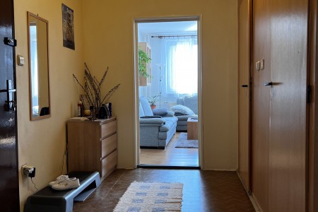 Na predaj 3 izbový slnečný byt s peknou lodžiou - IMG_7788_6399406bf67b93b4ff26c76deadbfca2