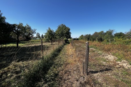 Rodinný dom v Podlužanoch s rozsiahlym pozemkom 2 244m2  - IMG_8743_7b6b68aac8d9f14f9d38183836458d43