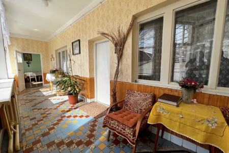 Rodinný dom v Podlužanoch s rozsiahlym pozemkom 2 244m2  - IMG_8768_153a40ef006b50dc151443a4f5ea4634