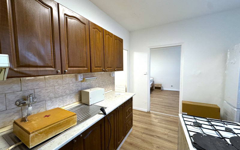 Na prenájom 3 izbový byt v centre mesta Tekovská