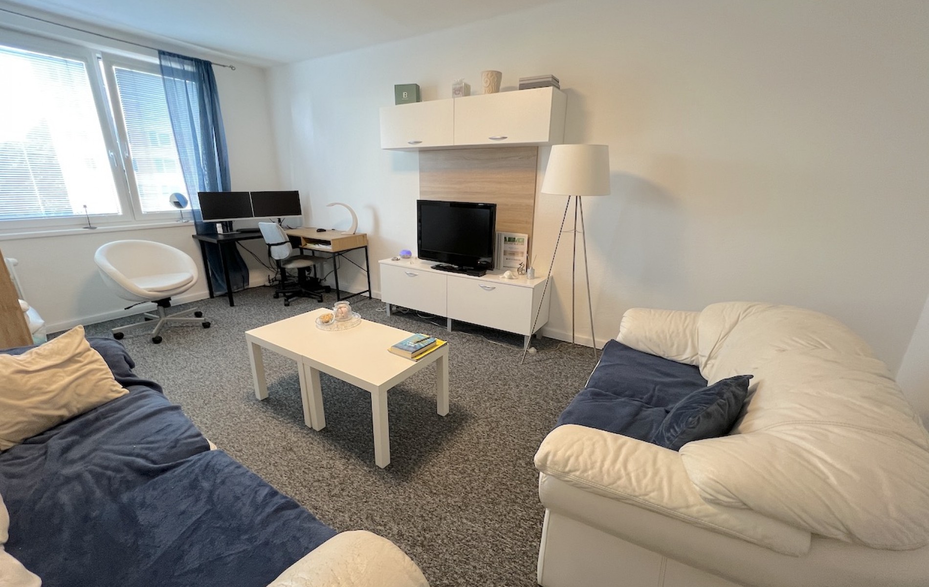 Na prenájom zariadený 2 izbový byt s balkónom v centre