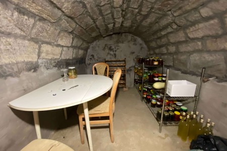 Na predaj pekne zrekonštruovaný vidiecky dom v obci Veľké Túrovce Rezervované - IMG_9429_3_edaa9c9f23fbfcf7db611fa233248587