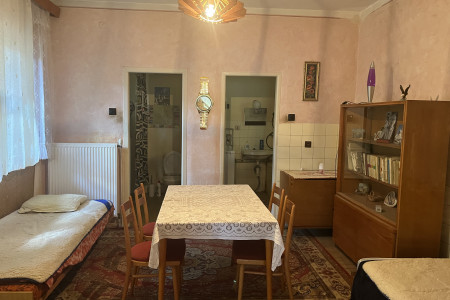 Na predaj rodinný dom v obci Čajkov, okr. Levice - image_50415105_30d6a803c3a870c528ffa80f7d8b4493