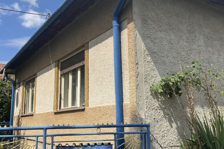 Na predaj rodinný dom v obci Čajkov, okr. Levice - image_67225857_86099723783874aa54e1dbd00c6f6590