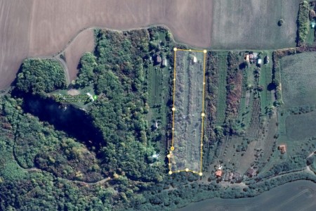 Na predaj pozemok v tichej lokalite  - satelitny_zaber_4b822e3325c6a5412949ec156d422c80