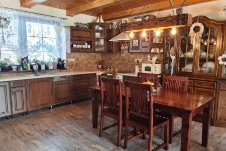 Na predaj novostavba RD v absolútnom súkromí - stara_2_ee65f71832adadf70b43be97ba884d35