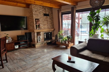 Na predaj novostavba RD v absolútnom súkromí - stara_3_d06396b868880a768dd29ab1c2f2592b