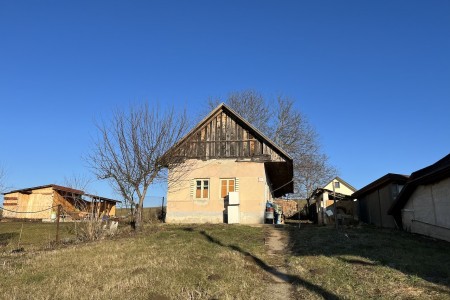 Rodinný dom v obci Hontianska Vrbica - tempImagevnCtvO_adf46a6f269874482a8a914622bb78d6